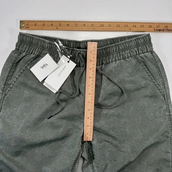 NWT JOHN ELLIOTT Nicasio Himalayan Pant Mens 3/Large Green Drawstring Cuff $378